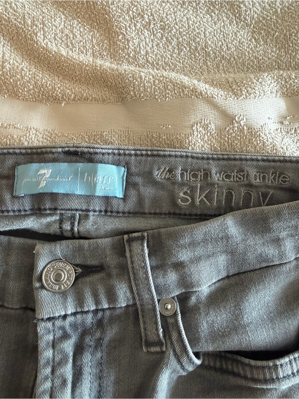 7 for all Mankind High Waist Ankle Skinny Jeans - Gray